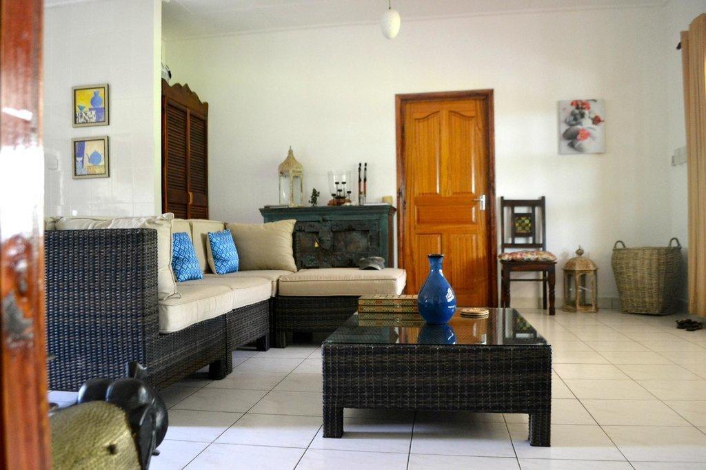 Paodise Guesthouse ลาดิก ภายนอก รูปภาพ