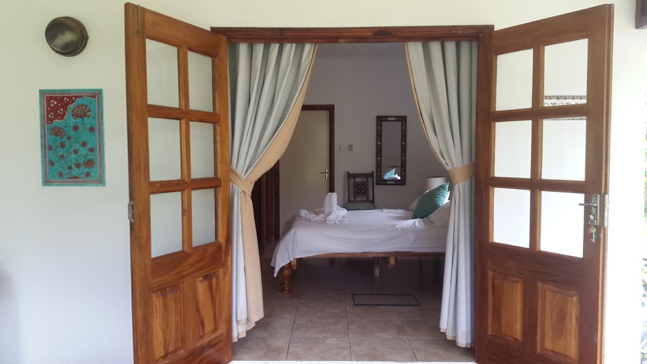 Paodise Guesthouse ลาดิก ภายนอก รูปภาพ